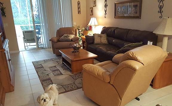 4th image of 8089 Woodridge Pointe Dr