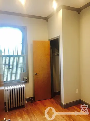 Rented by Brooklyn Key | media 22