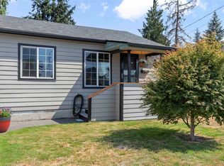 1317 7th Ave SW, Puyallup, WA 98371