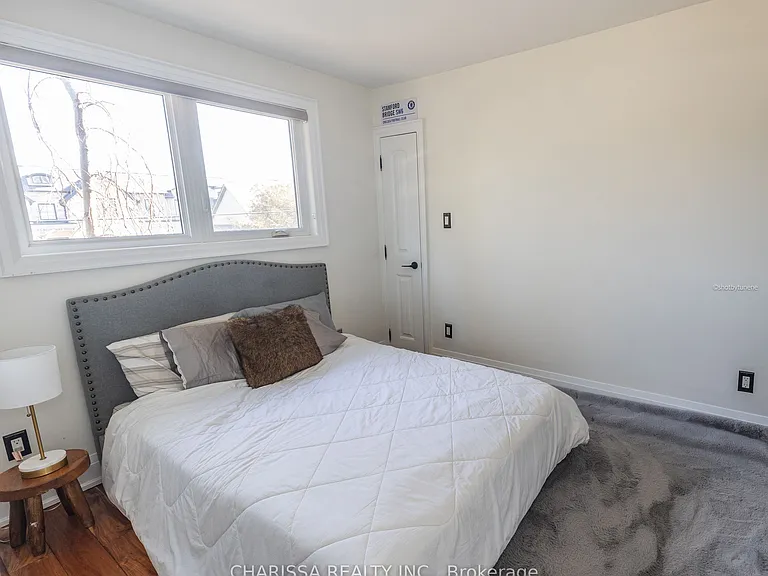 60 Belvedere Dr — Photo 32