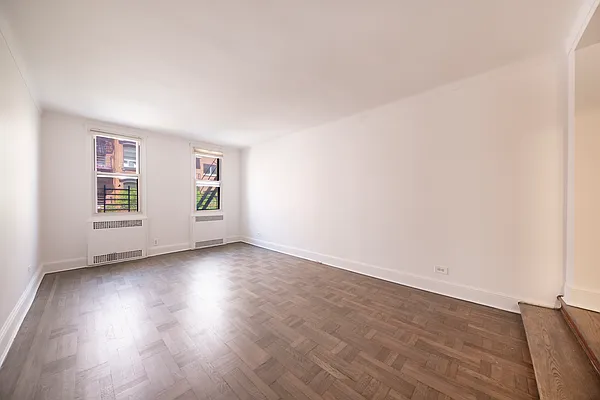 Rented by Oxford Property Group | media 16