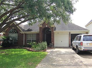 5125 Carefree Dr, League City, TX 77573
