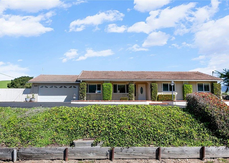 1st image of 2649 Adobe Rd