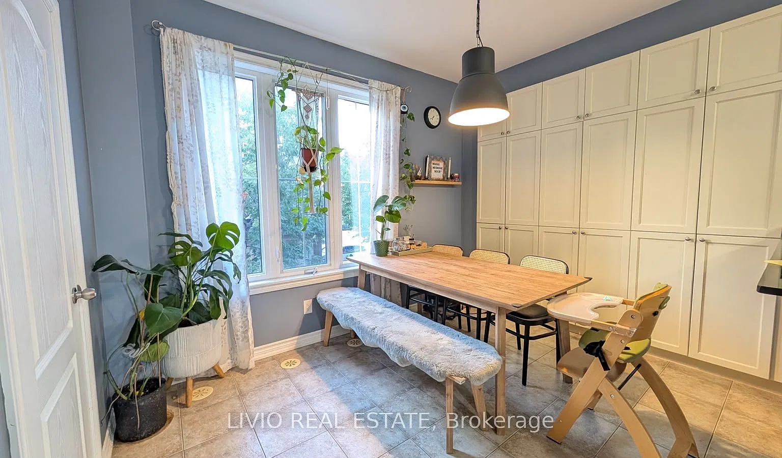 3 bed, $2,600 — Photo 3