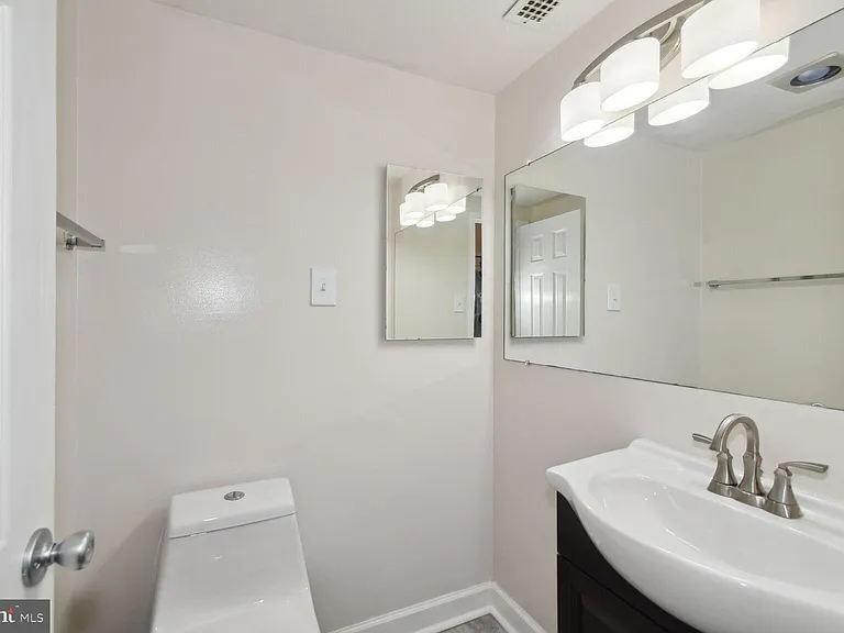 3701 S George Mason Dr #2311N — Photo 3