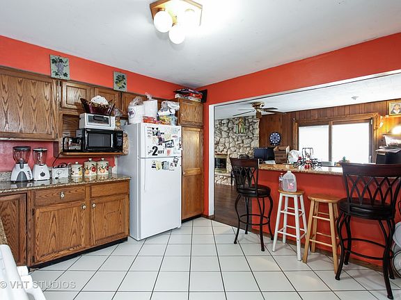 4th image of 8901 S 51st Ave