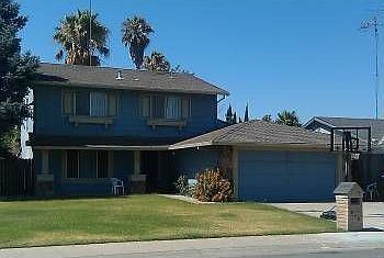 1st image of 810 Regatta Dr