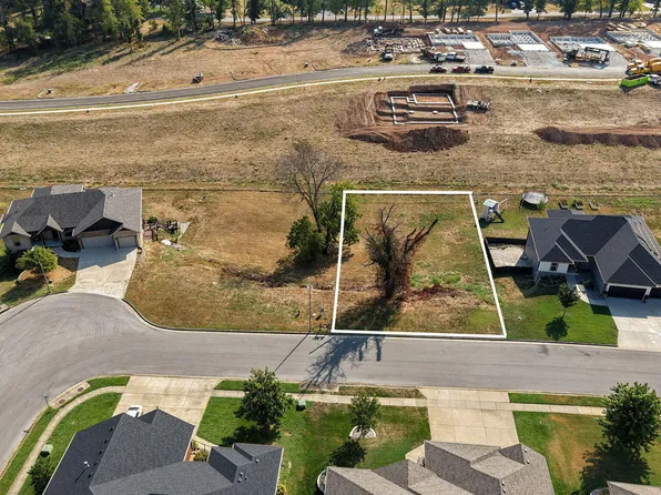 714 S Peach, Nixa, MO 65714