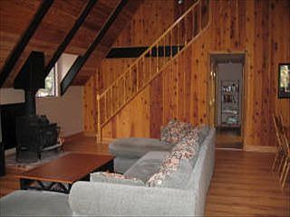 5th image of 1428 Gertrude Way