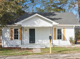 65 Wade St, Winder, GA 30680