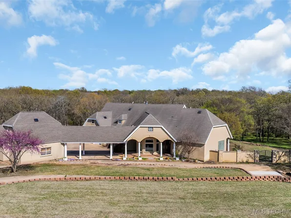 328 Wildflower Pl, Ardmore, OK 73401