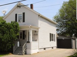 14 Rideout Ave, Lewiston, ME 04240