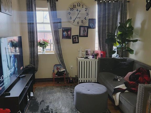 2nd image of 567 Ashford Street