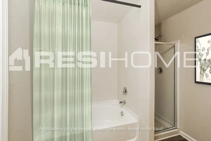 4532 Merryvale Forest Dr — Photo 11