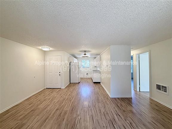 4th image of 12220 SW Calico Ct #C