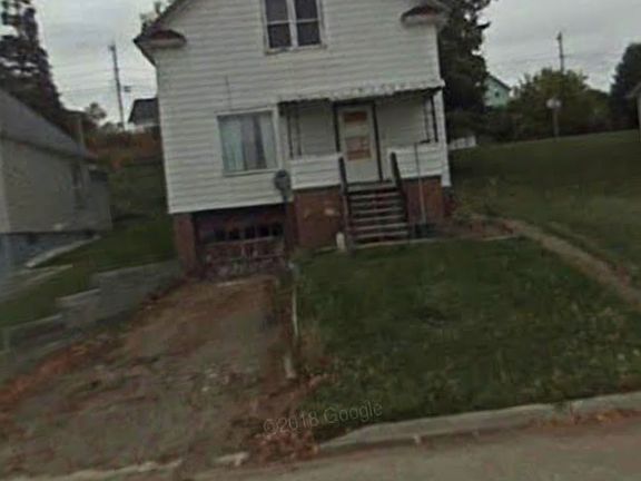 3rd image of 712 Forest Ave