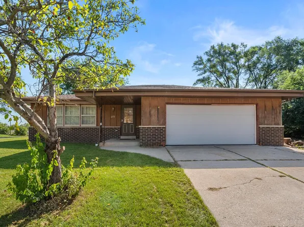 6172 North 116th STREET, Milwaukee, WI 53225