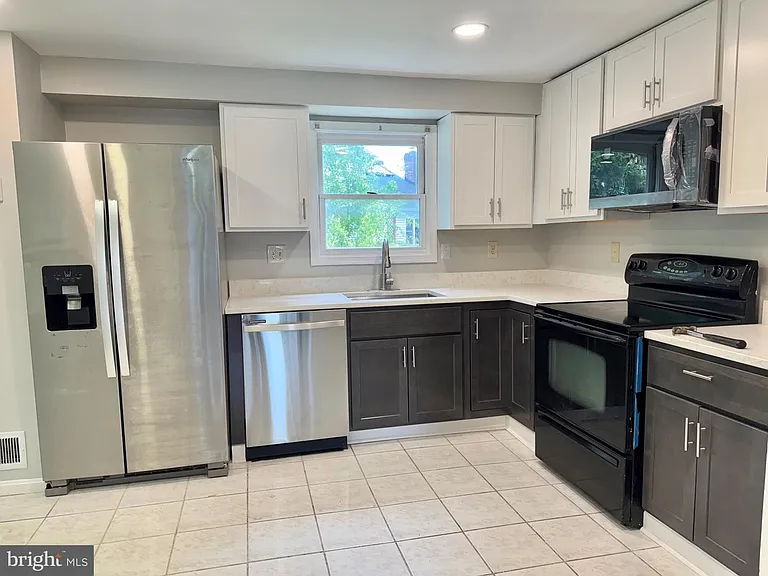 2 Cinnabar Ct — Photo 4