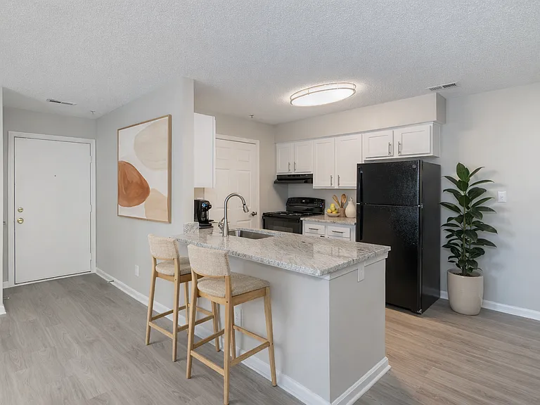 Arbor Grove — Photo 22
