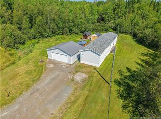 32 Poplar St, Lincoln, NB E3B9C5