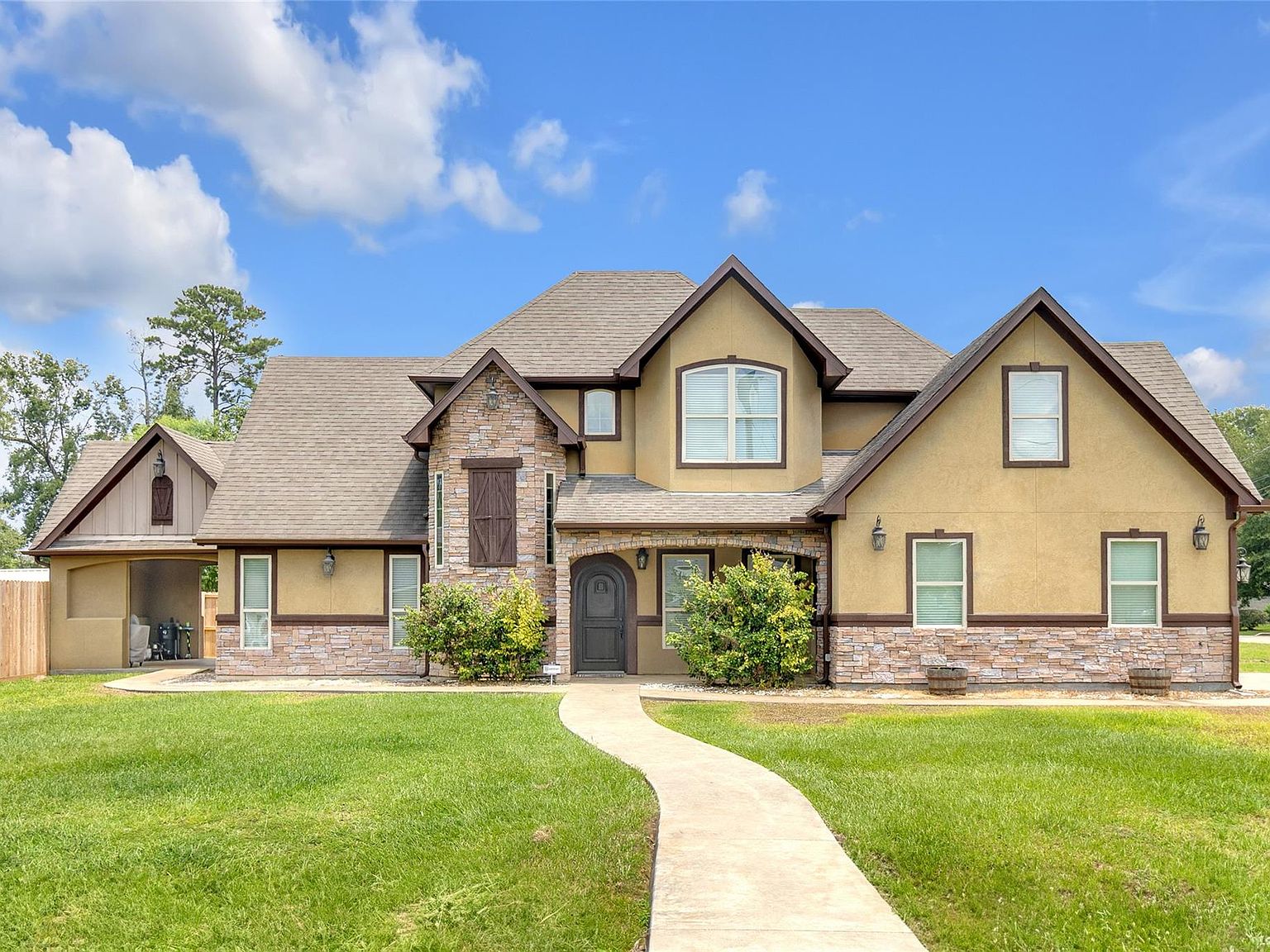 20803 Squaw Valley Trl