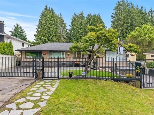 1360 Everall St, White Rock, BC V4B 3S6