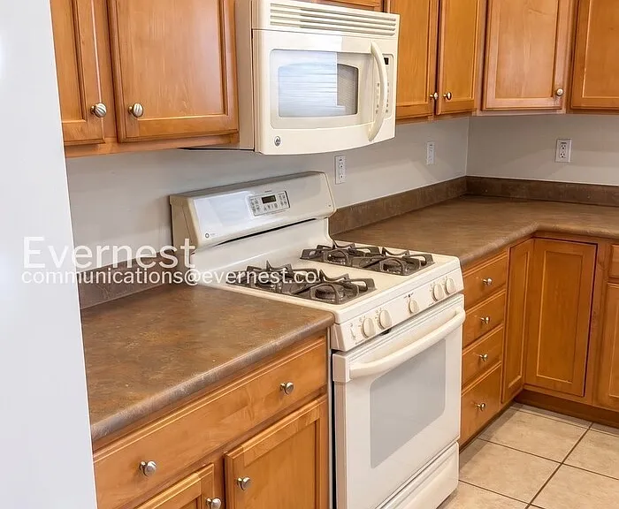 10454 E Ravenswood St — Photo 5