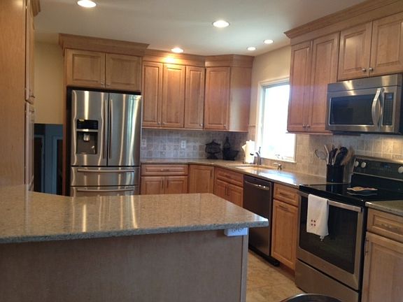 3rd image of 2612 Drayton Dr