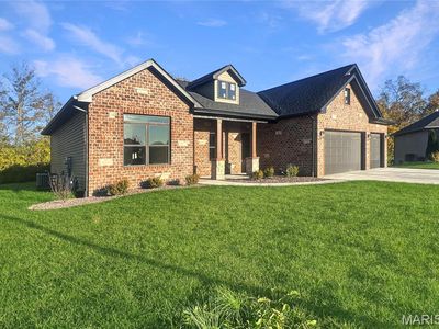 8055 Radcliffe Pl, Troy, IL, 62294
