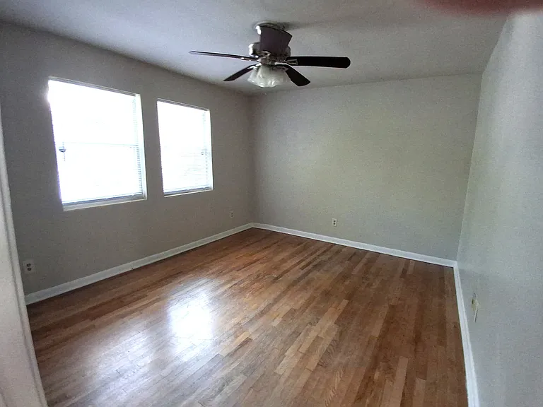756 Greenwood Ave NE #5 — Photo 4