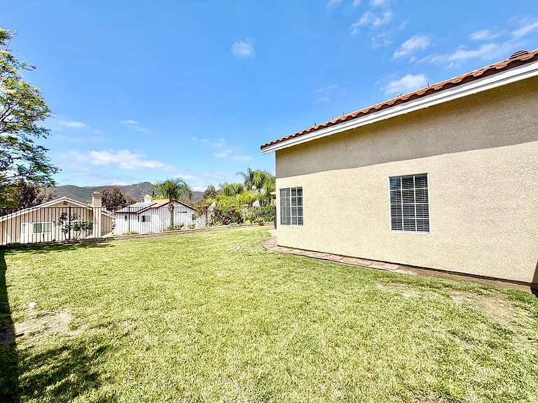 28291 Tierra Vista Rd — Photo 41