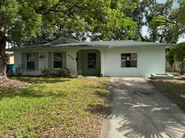 4749 Vargas St, Orlando, FL 32811