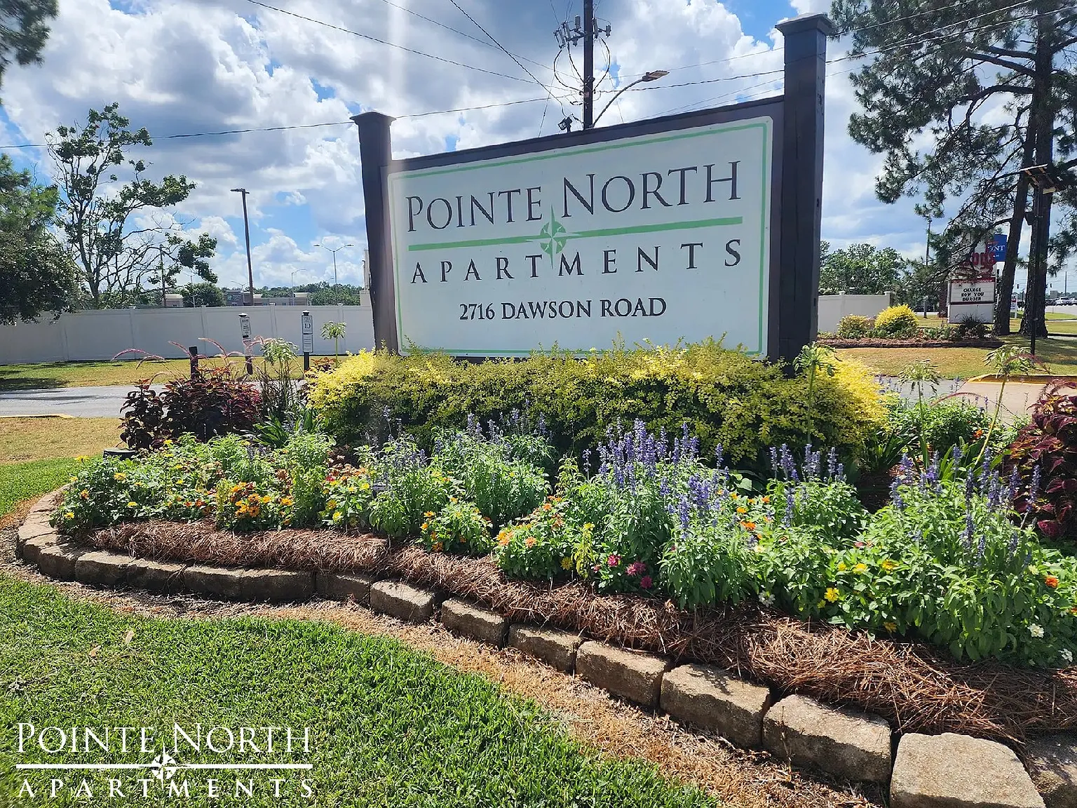 Pointe North Apartments — Photo 2