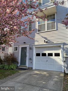 440 Blossom Ln, Frederick, MD, 21701