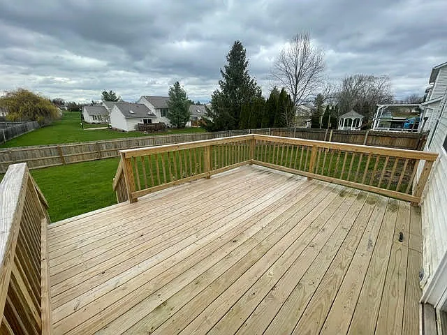 463 Cambridge Dr — Photo 16