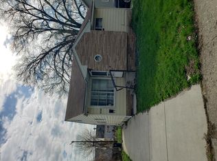 23132 Hoover Ave, Hazel Park, MI 48030