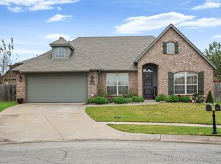20648 E 34th Pl S, Broken Arrow, OK 74014