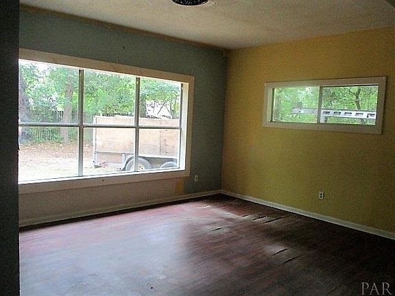 5th image of 4509 Havre Way