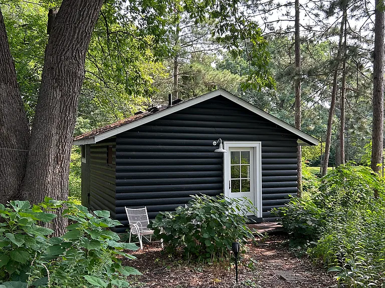 Quaint remodeled cabin