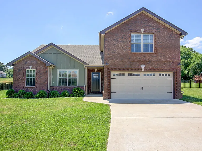 677 Battery Ct — Photo 1