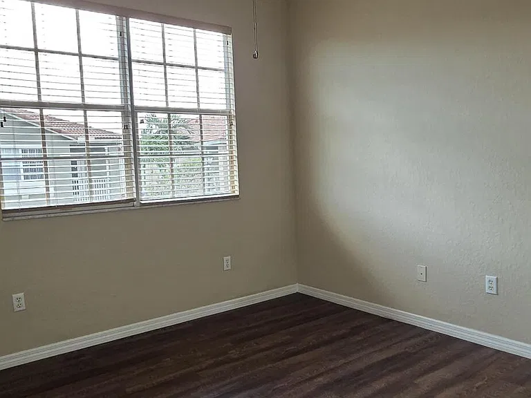 9065 Plymouth Pl — Photo 14