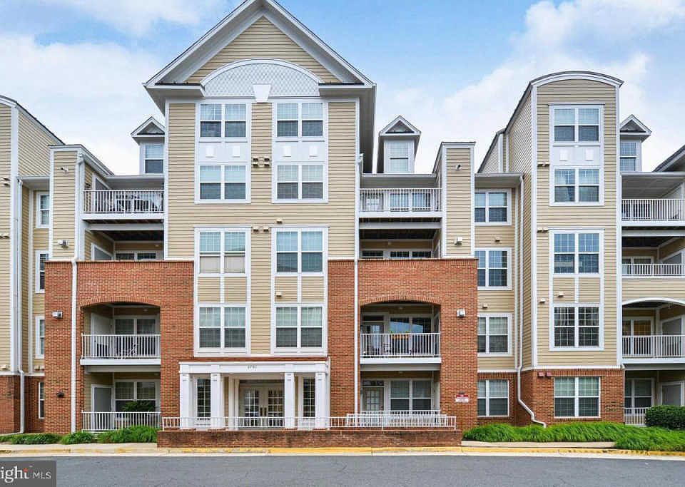 1st image of 2701 Bellforest Ct APT 204