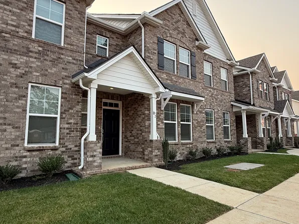 2900 Suzanne Landon Dr, Murfreesboro, TN