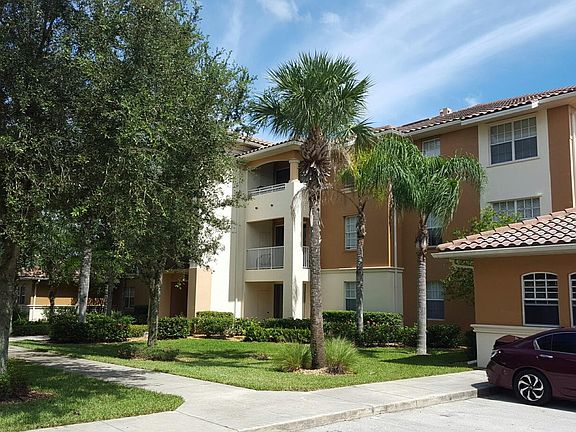 2nd image of 3969 Pomodoro Cir Unit 202