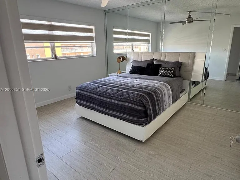 200 NE 12th Ave #7E — Photo 12