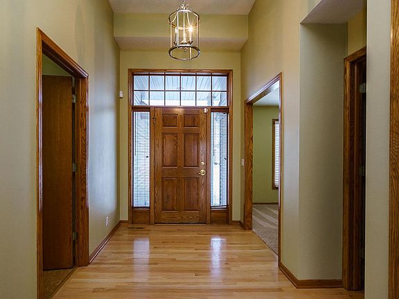 2nd image of 9833 S 175th Cir