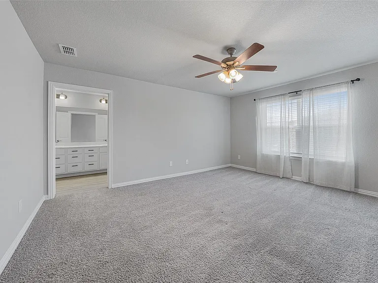 2744 Baneberry Ln — Photo 23