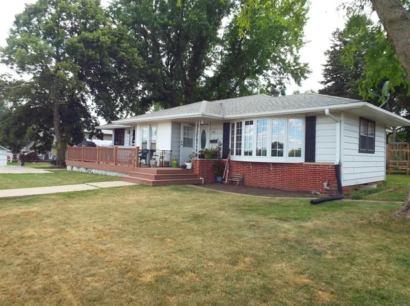 154 1st Ave, Ashton, IA 51232
