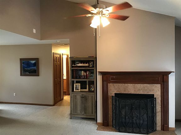 4th image of 6301 S County Road 700 E