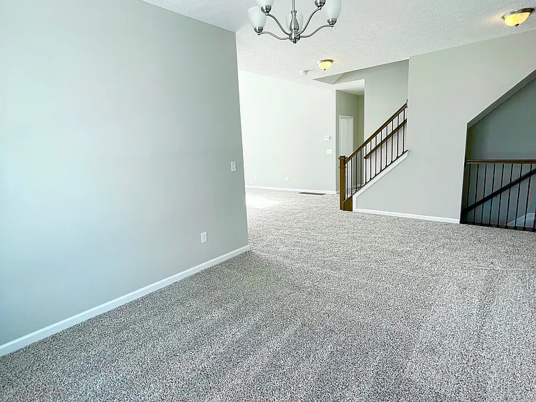 9083 Hawk Hill Way — Photo 12